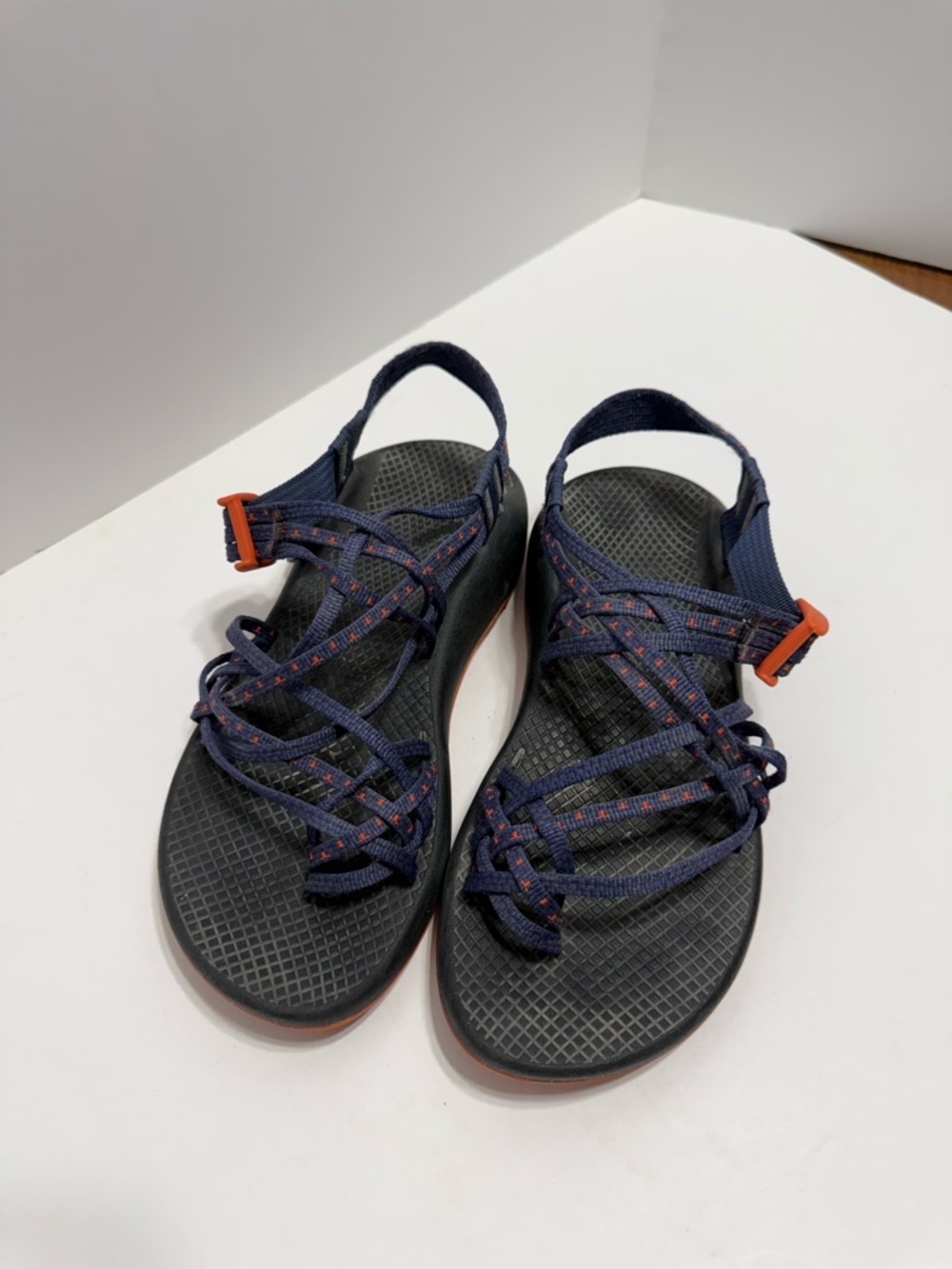 Chaco ZX2 Classic Sport Sandals Women 8 Strappy In Navy and Orange, Summertime